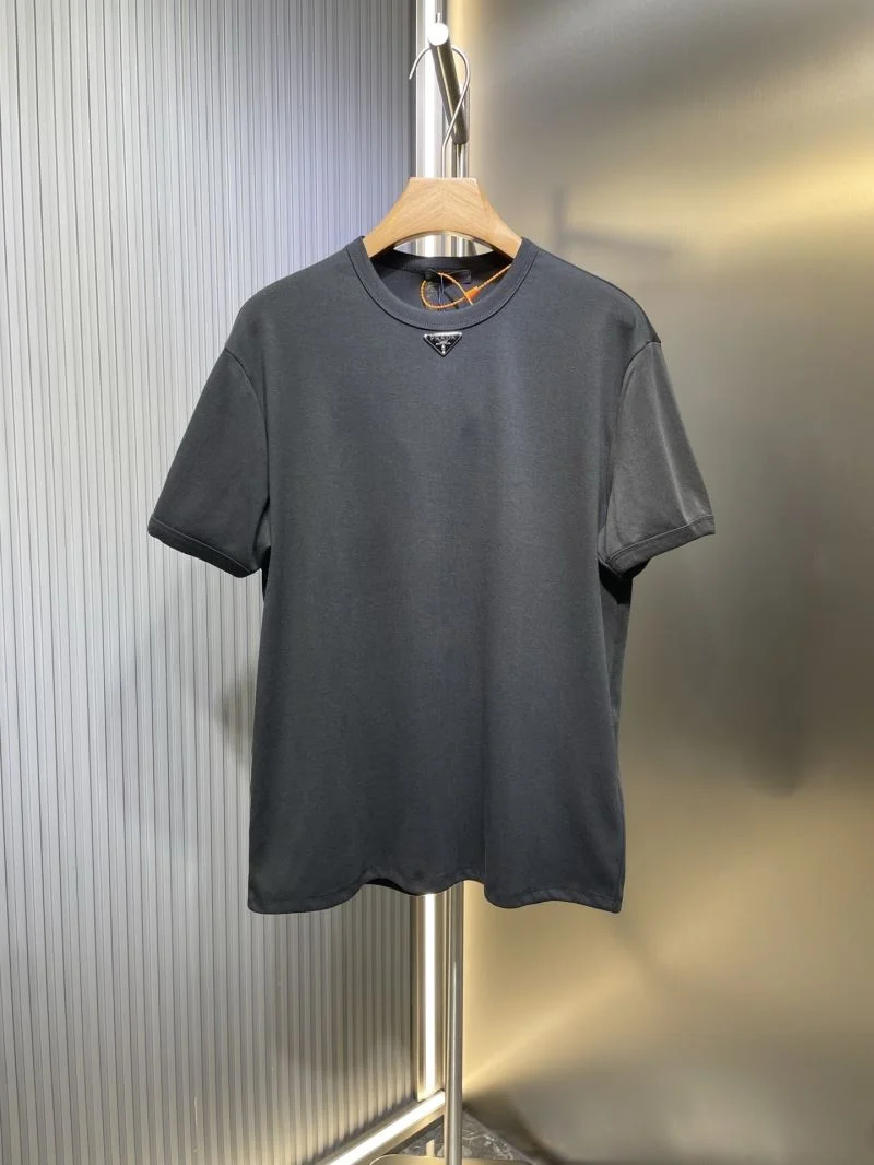 Prada T-Shirts Affordable 167638