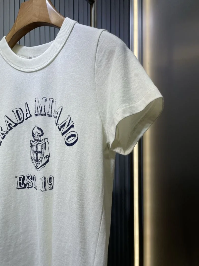 Original Prada T-Shirts 167637