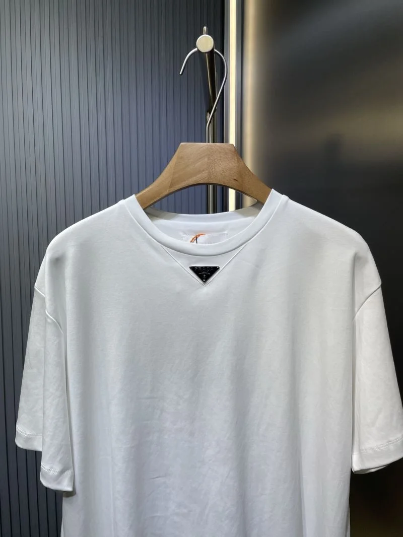 Prada T-Shirts Stylish 167631