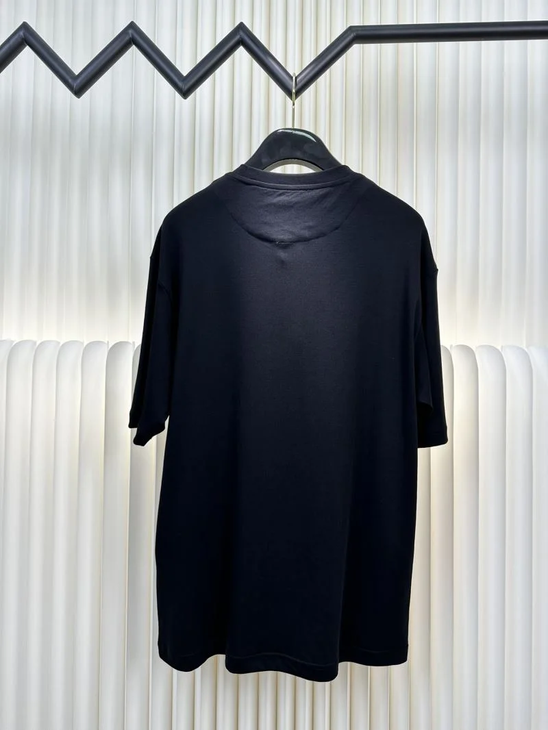 Bold Prada T-Shirts 167630