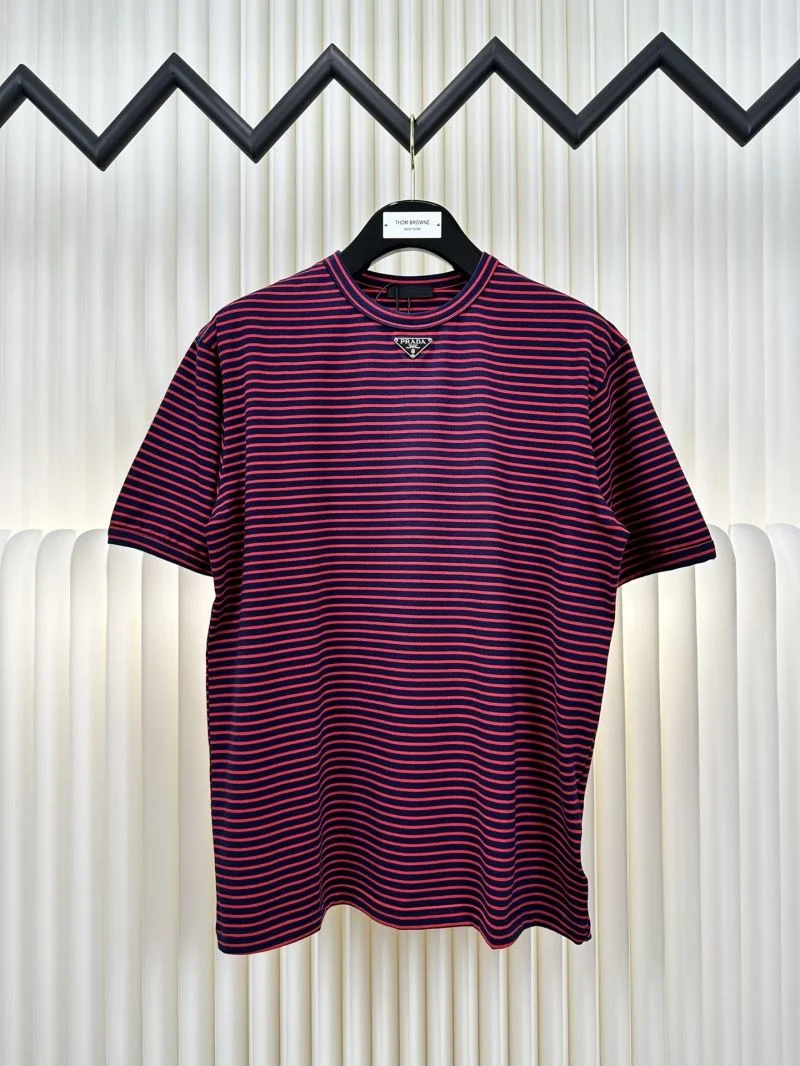Prada T-Shirts Comfortable 167135