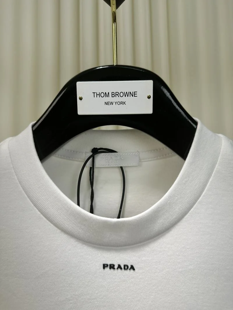 Prada T-Shirts Sustainable 167089
