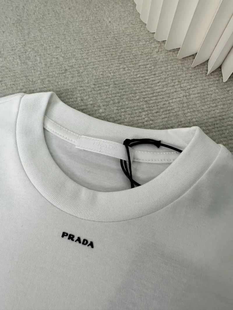 Prada T-Shirts Sustainable 167089