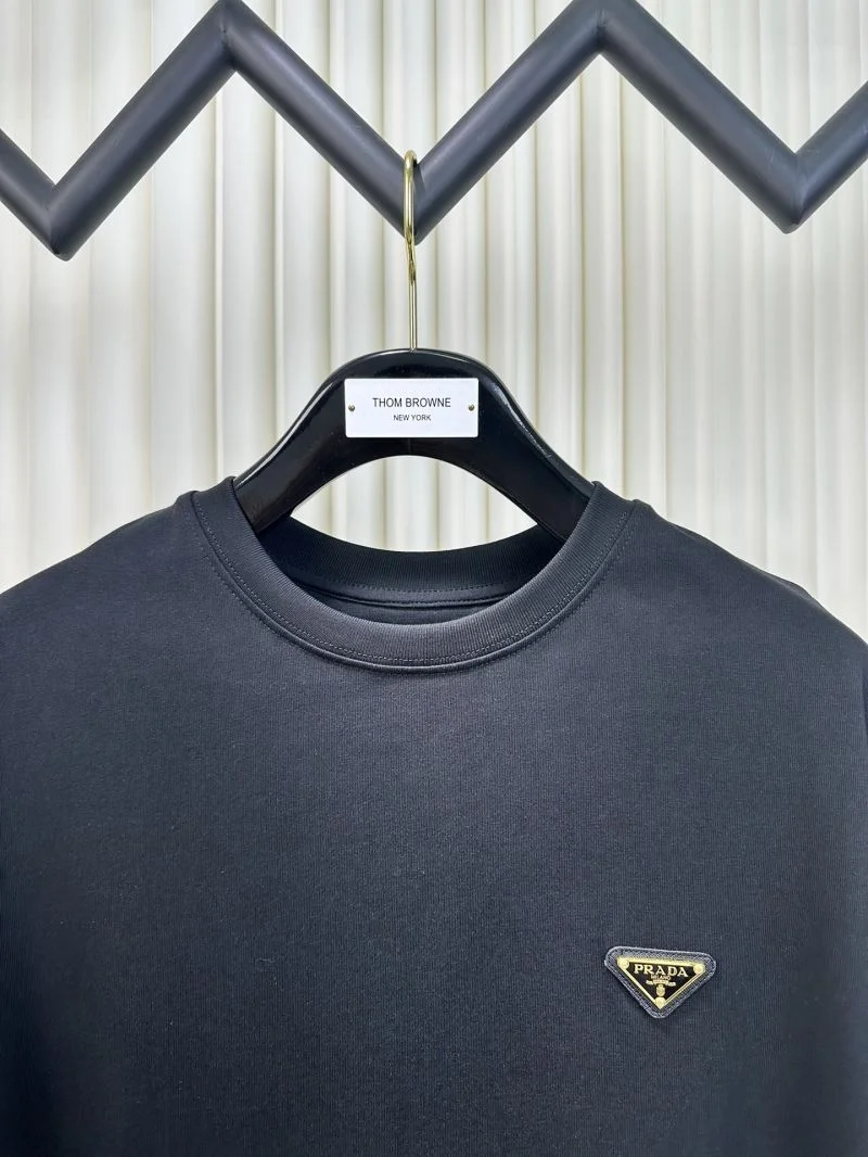 Prada T-Shirts Cozy 167118