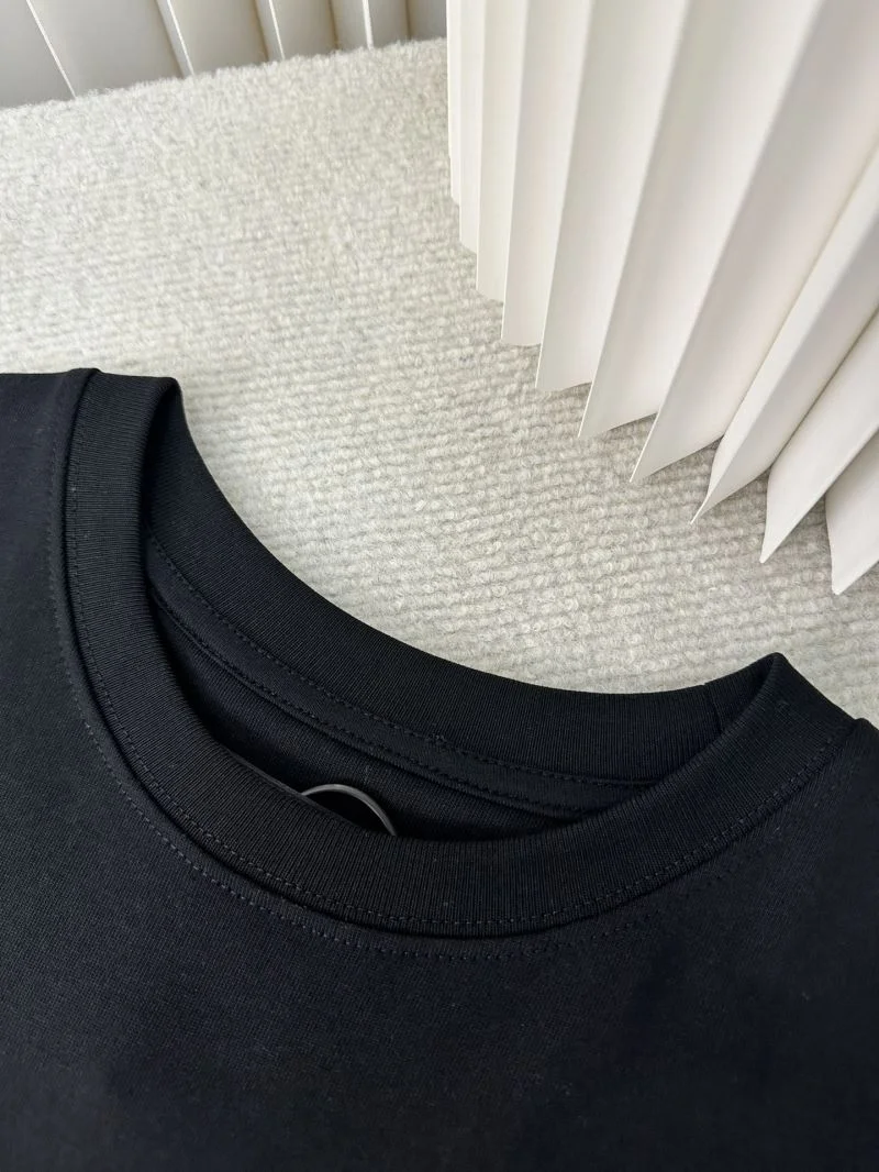 Prada T-Shirts Cozy 167118