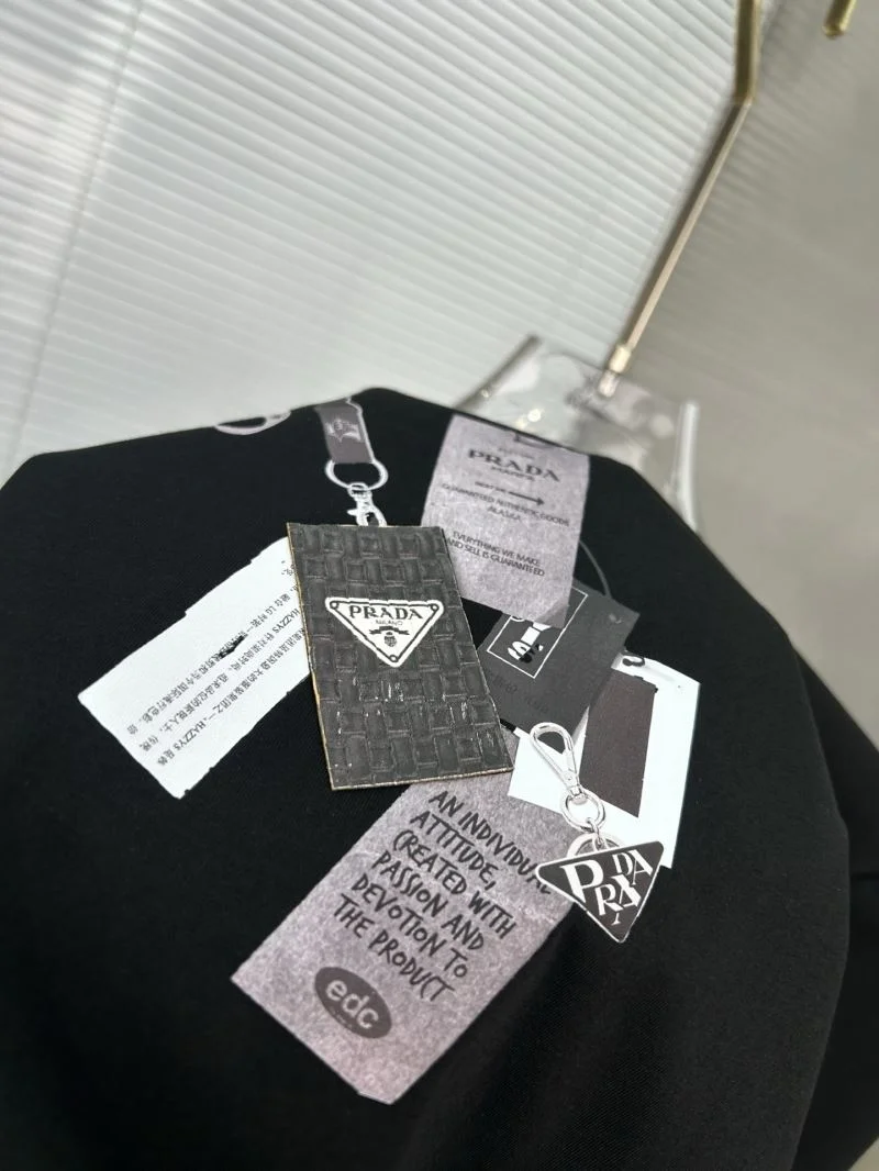 Prada T-Shirts HighQuality 167228