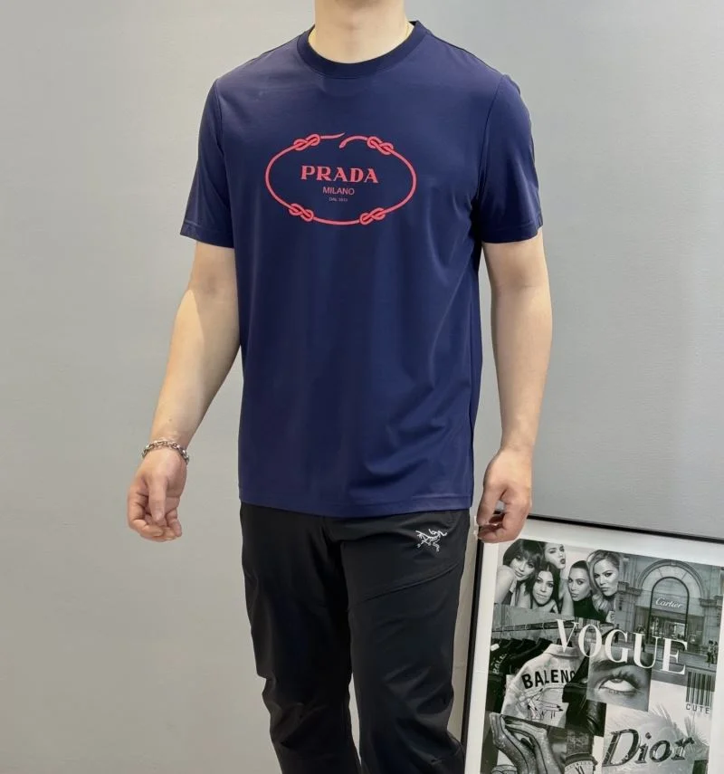 Flexible Prada T-Shirts 167079