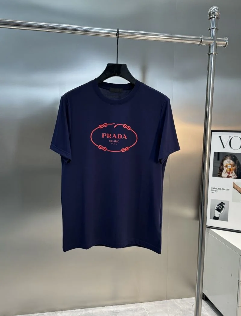 Flexible Prada T-Shirts 167079
