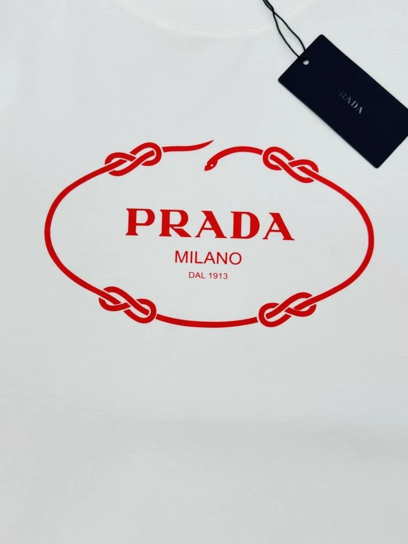 Flexible Prada T-Shirts 167079