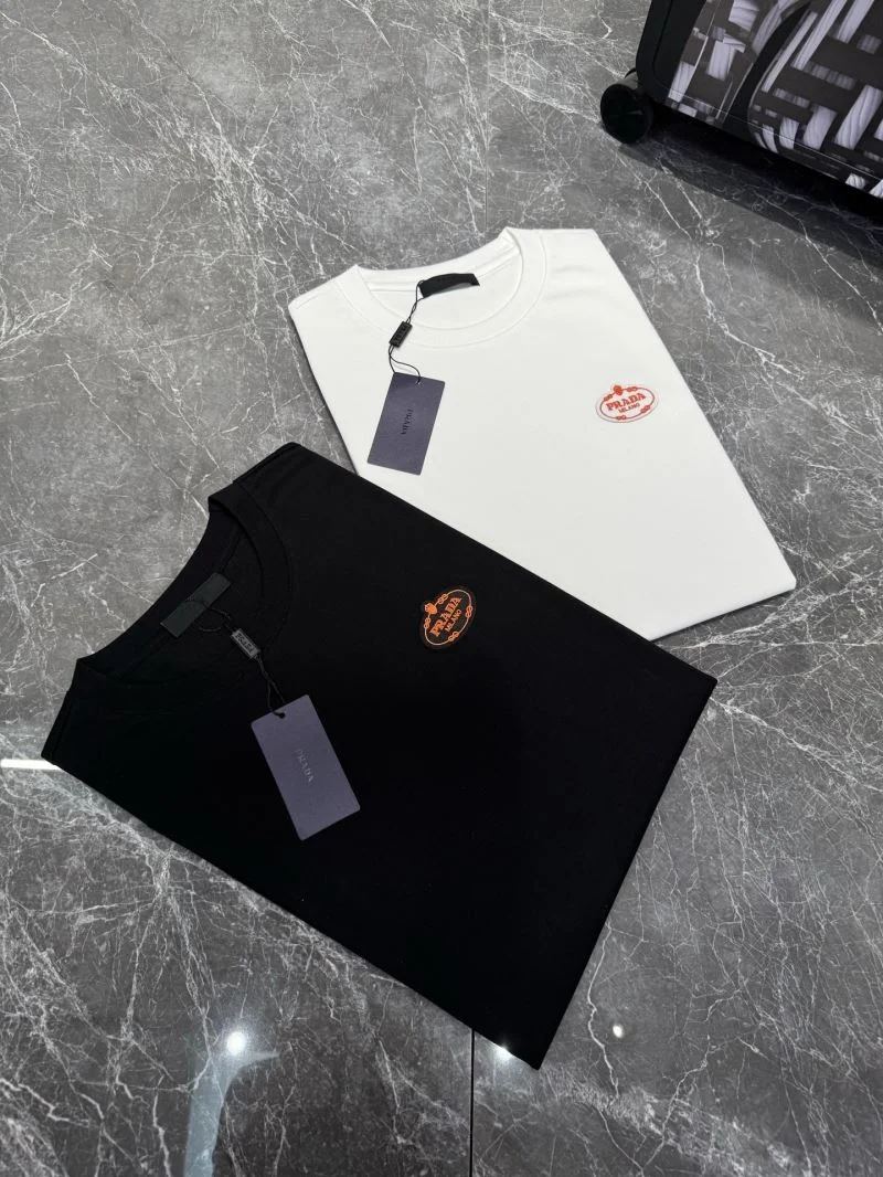Prada T-Shirts Contemporary 167076