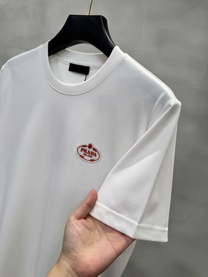 Prada T-Shirts Contemporary 167076