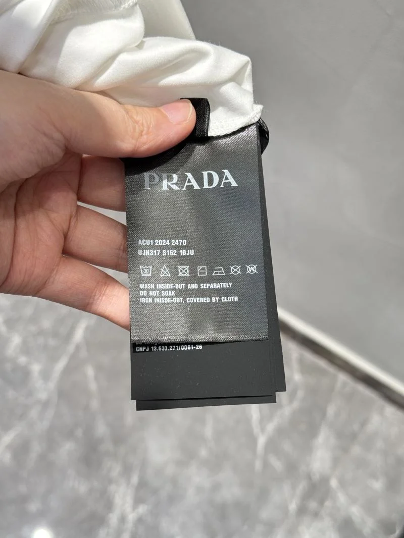 GoodFit Prada T-Shirts 167073