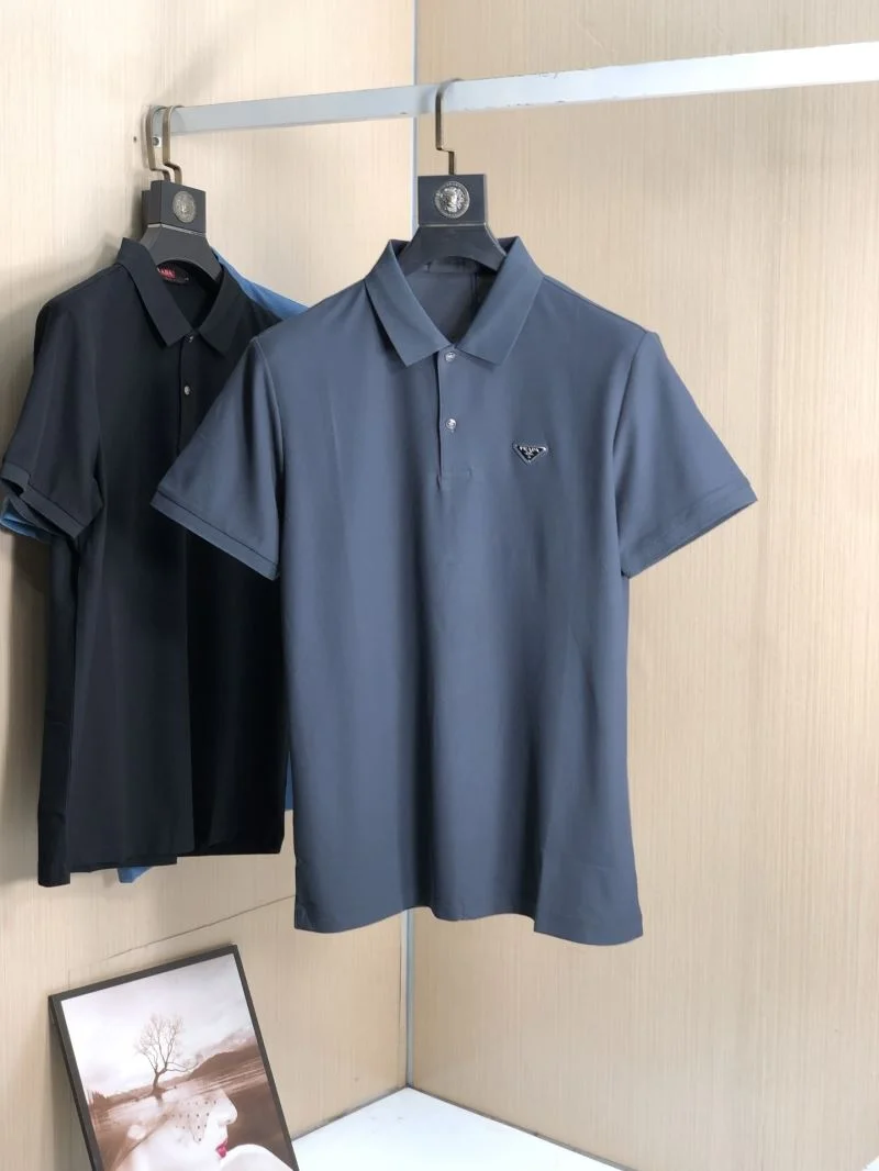Prada T-Shirts Classic 167070