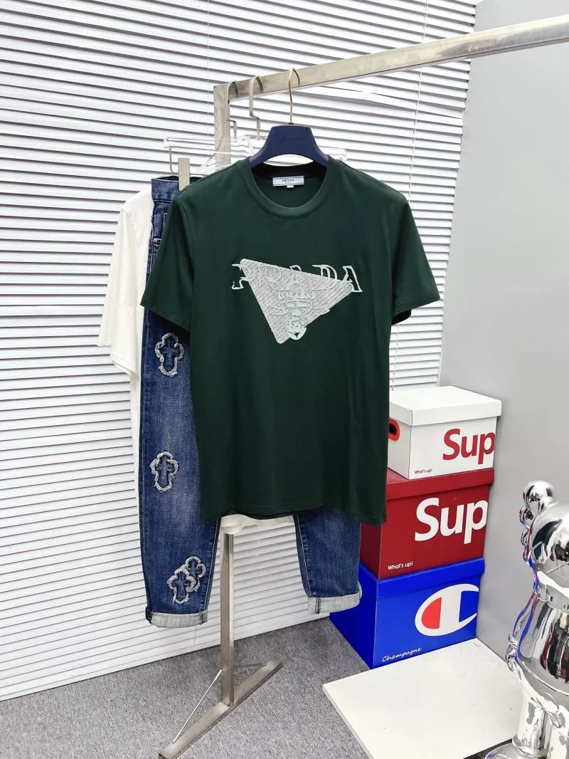 Modern Prada T-Shirts 167058