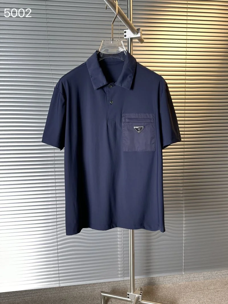 Elegant Prada T-Shirts 167101