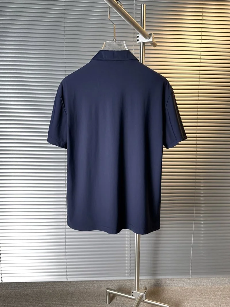 Elegant Prada T-Shirts 167101