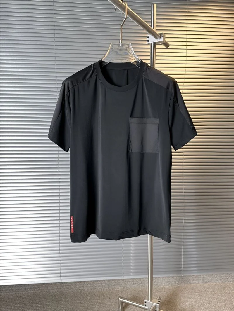 Youthful Prada T-Shirts 167052
