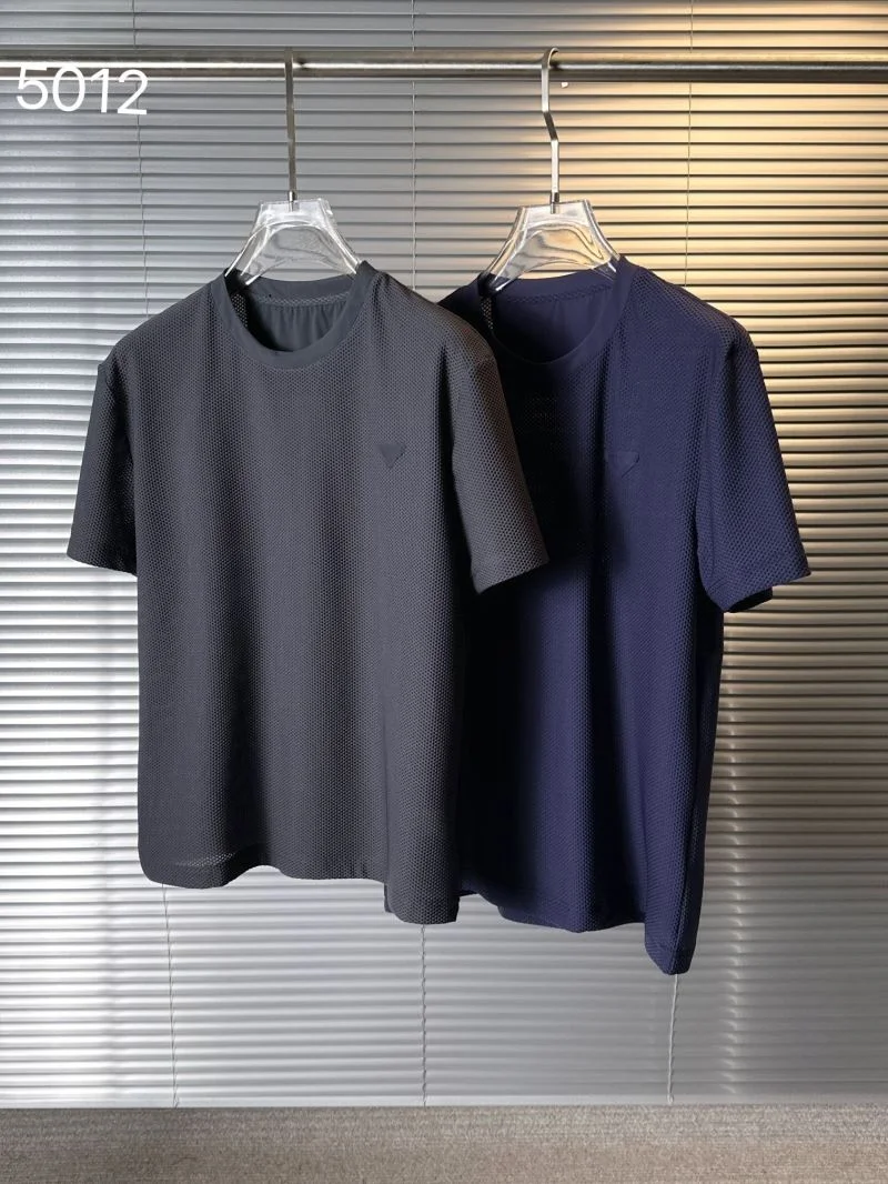 WrinkleFree Prada T-Shirts 167100