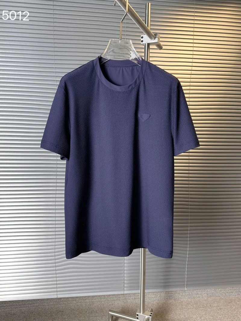 WrinkleFree Prada T-Shirts 167100