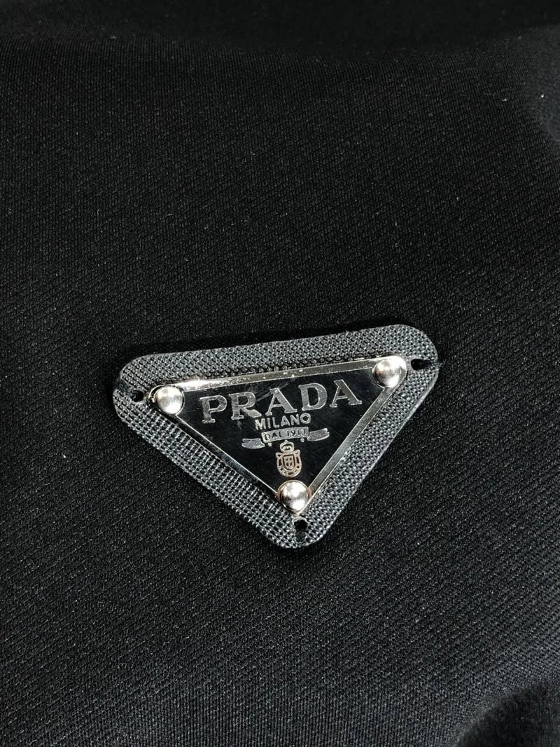 Prada T-Shirts Unique 167083