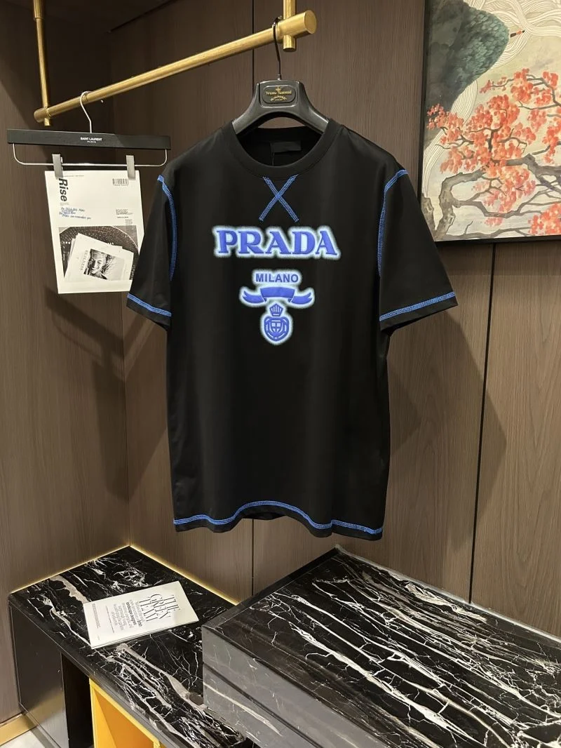 Contemporary Prada T-Shirts 167064