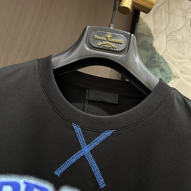 Contemporary Prada T-Shirts 167064