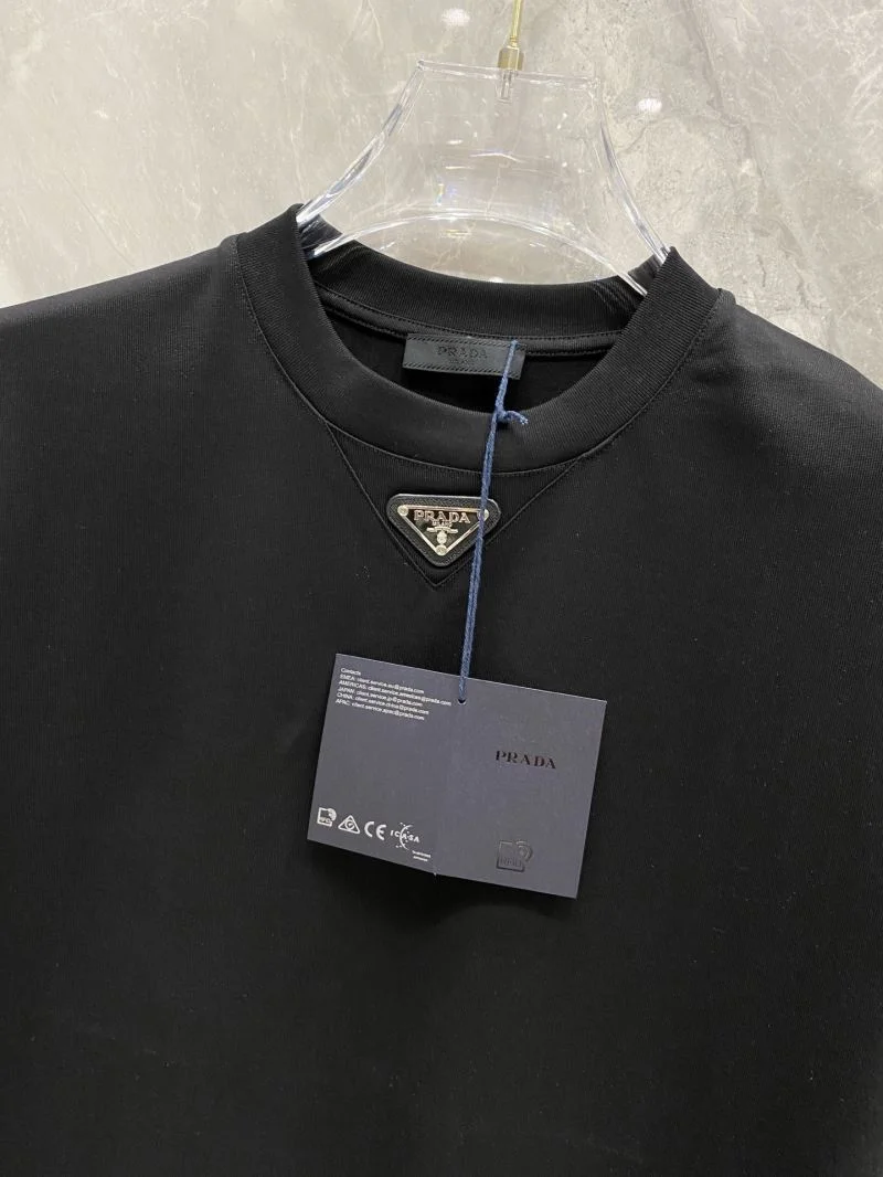 Prada T-Shirts Effortless 167055