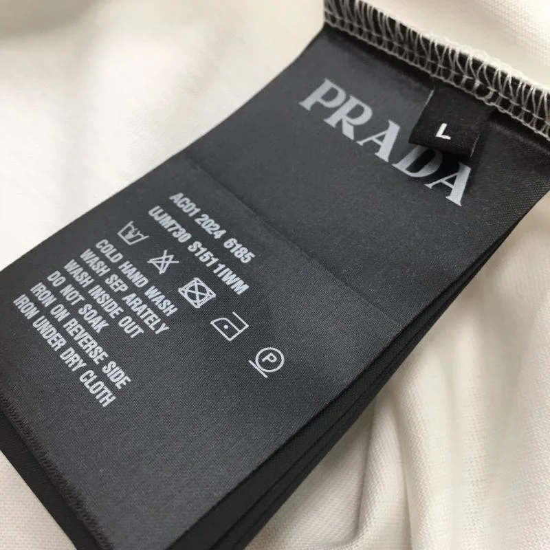 RelaxedFit Prada T-Shirts 167045