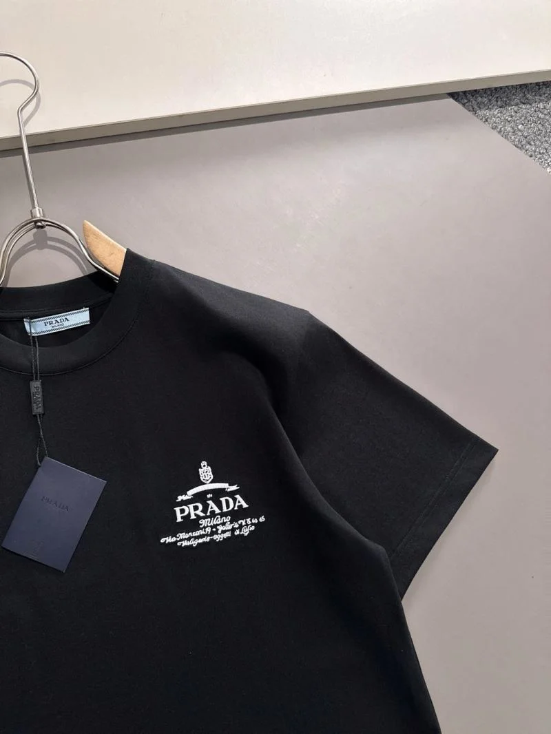 HighPerformance Prada T-Shirts 167020