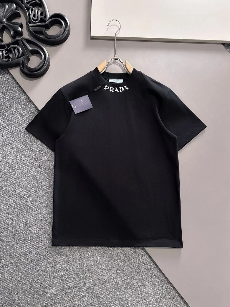 Prada T-Shirts Breathable 167054