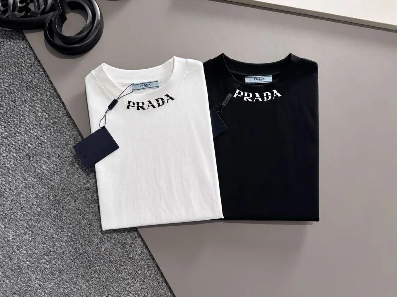Prada T-Shirts Breathable 167054