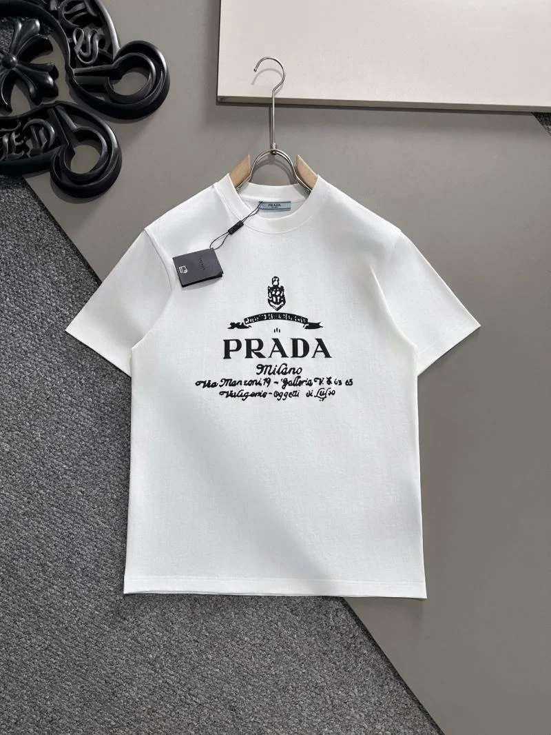 Contemporary Prada T-Shirts 167014