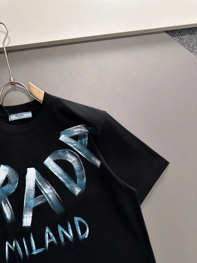 Prada T-Shirts HighQuality 167025