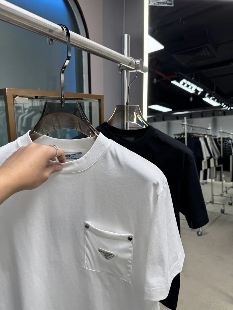 Prada T-Shirts Sporty 167031