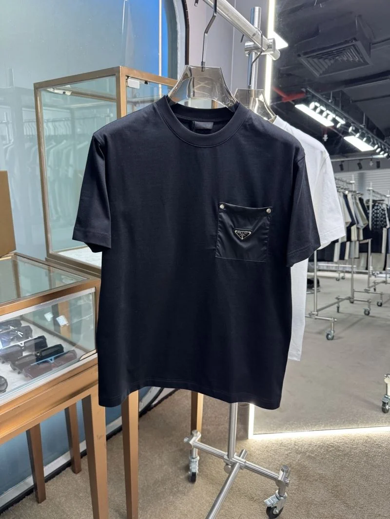 Prada T-Shirts Seasonal 167048