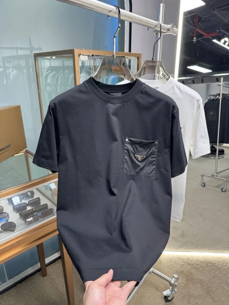 Prada T-Shirts Seasonal 167048