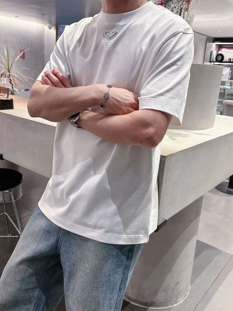 Prada T-Shirts Refined 167033