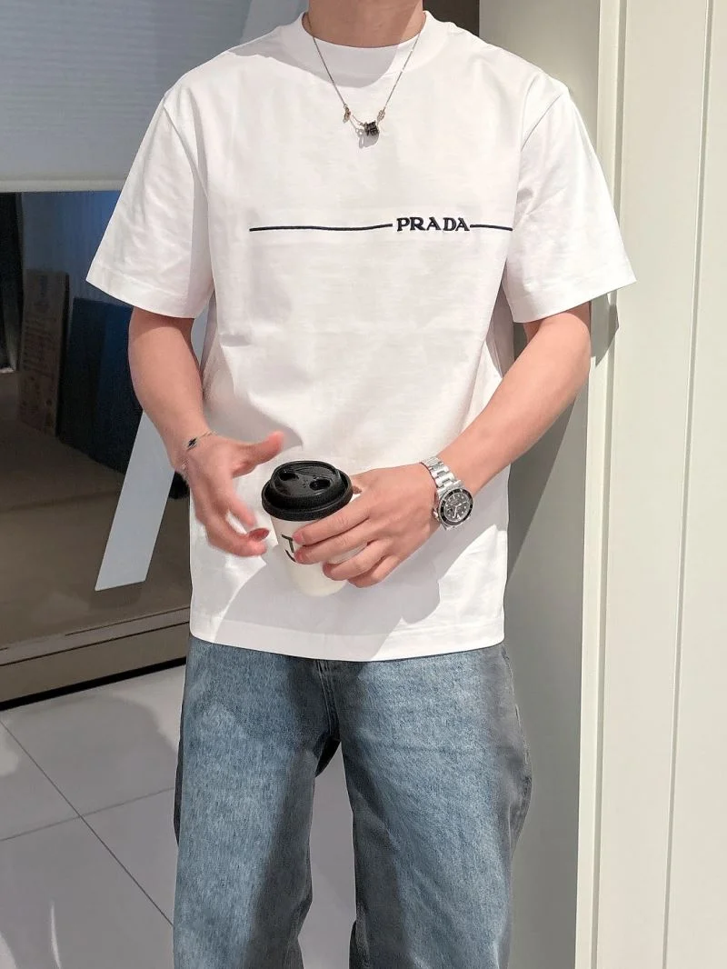 MultiPurpose Prada T-Shirts 167034