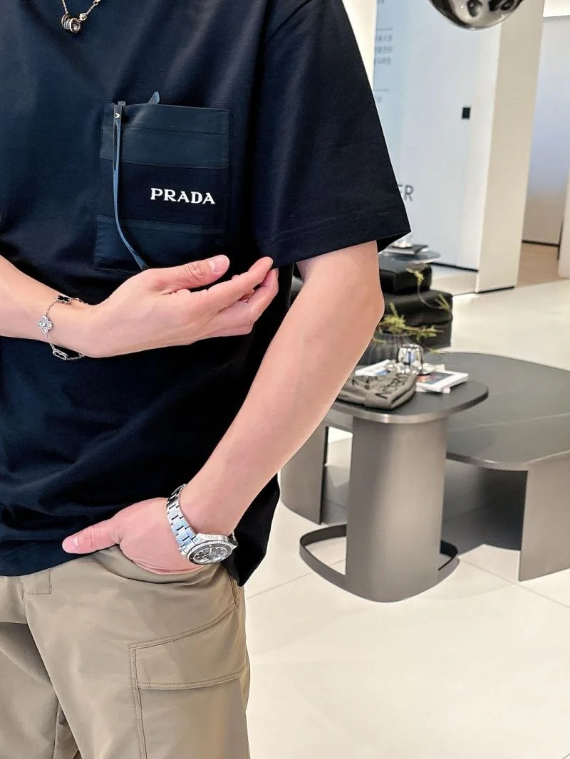 UrbanStyle Prada T-Shirts 167009
