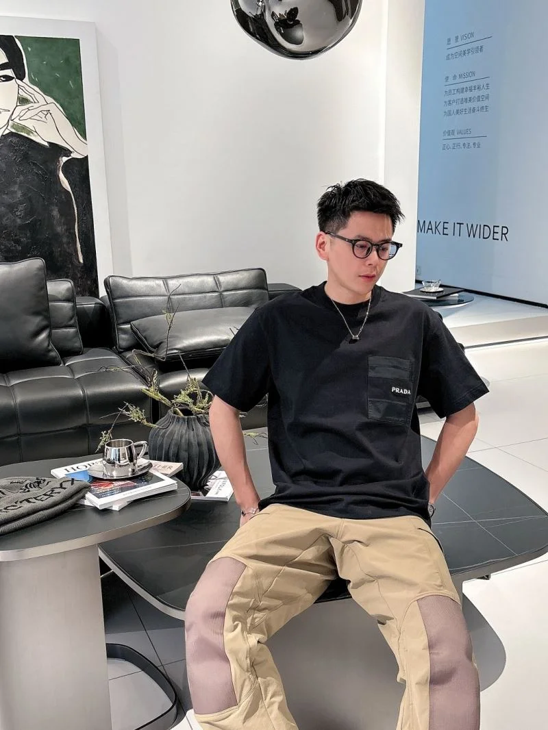 UrbanStyle Prada T-Shirts 167009