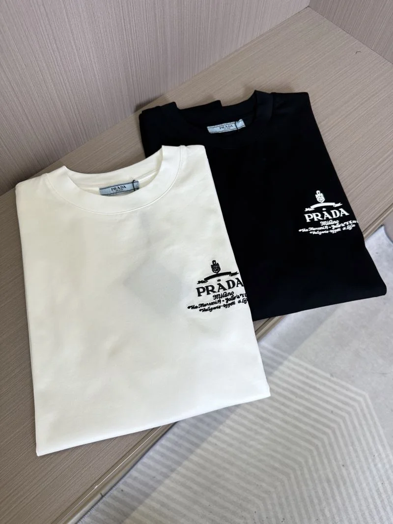 WellDesigned Prada T-Shirts 167010