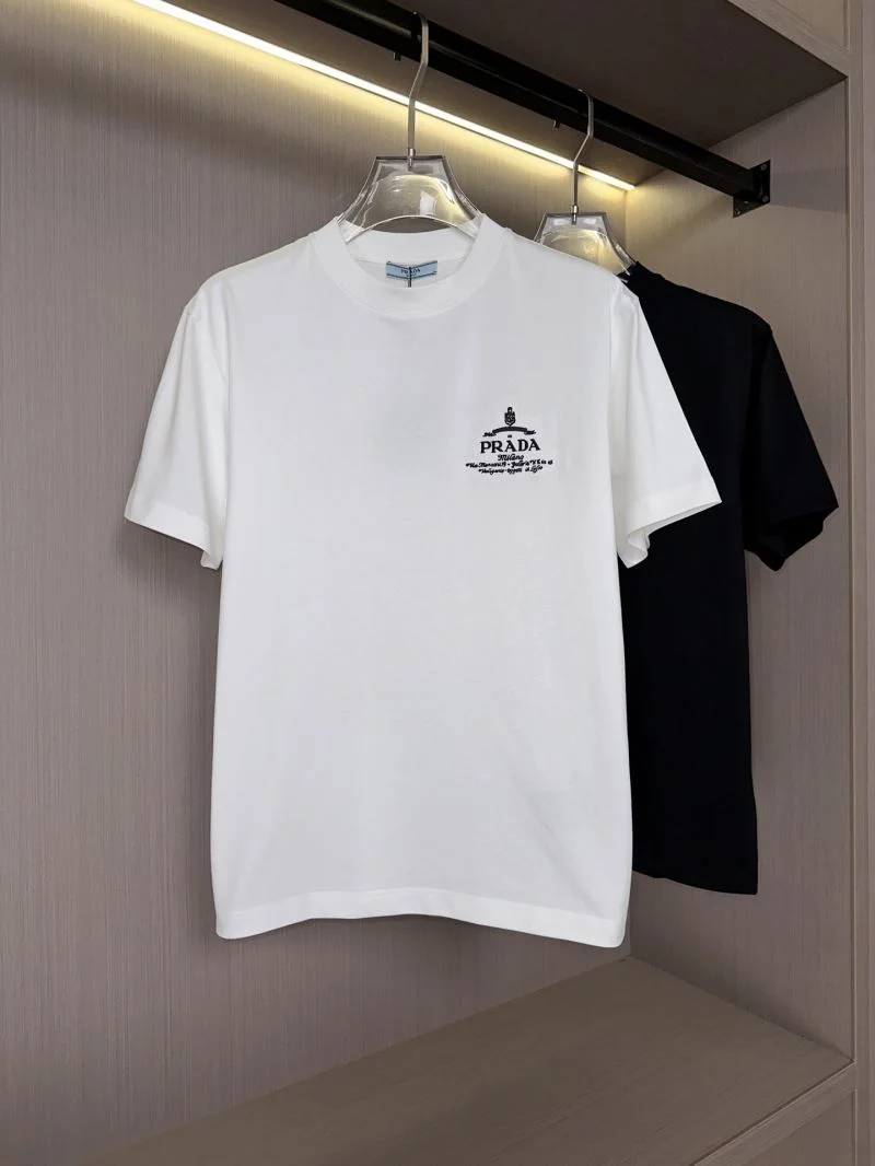 WellDesigned Prada T-Shirts 167010