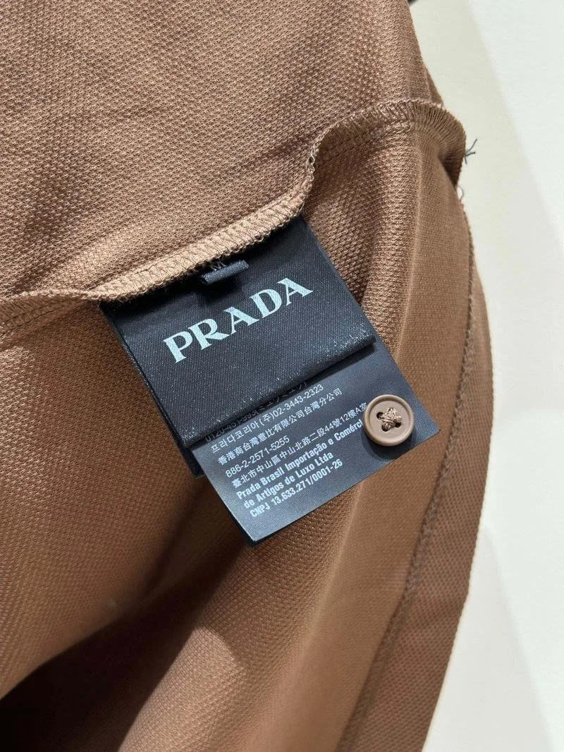 Prada T-Shirts Durable 167032