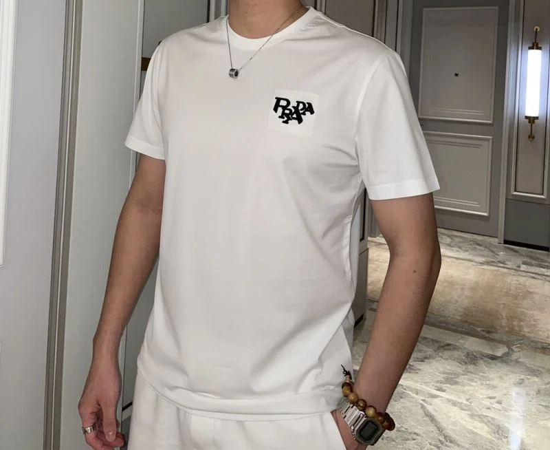 Prada T-Shirts Sophisticated 167008