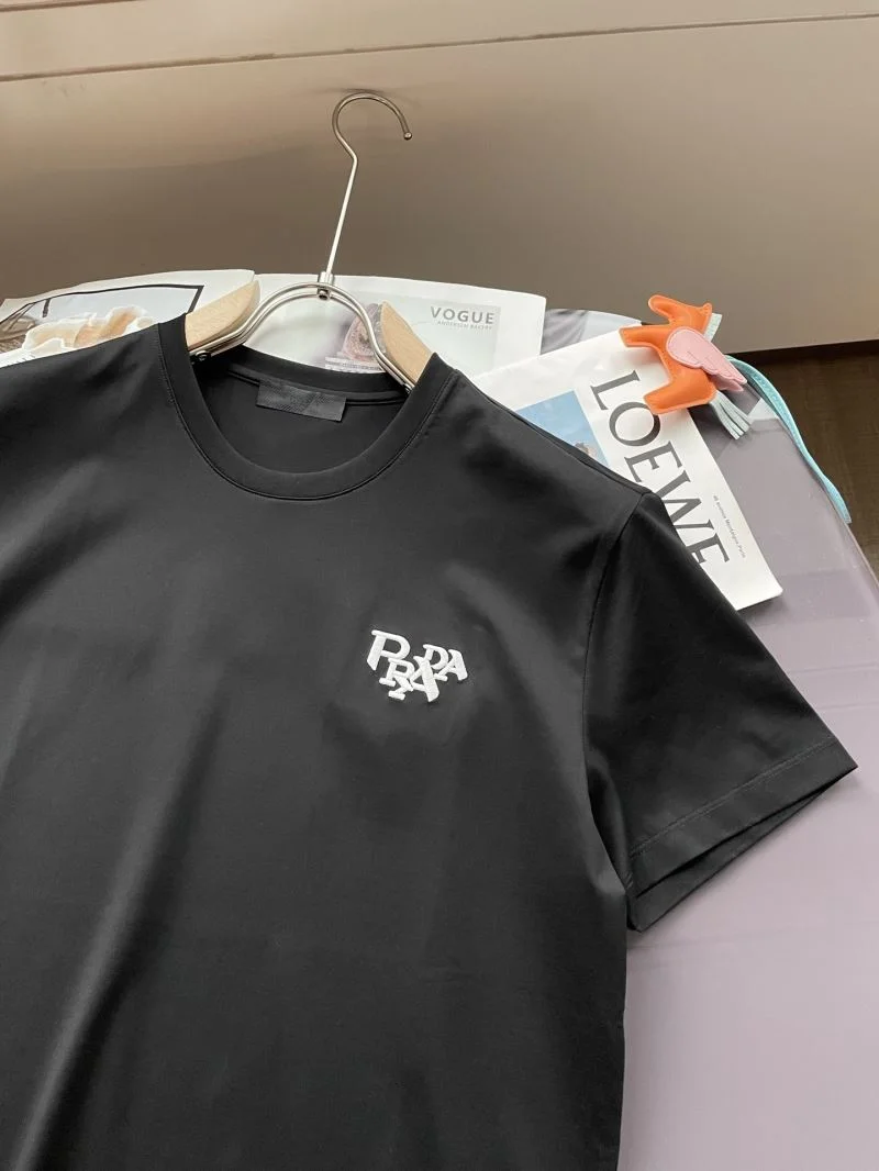 SmartChoice Prada T-Shirts 167039