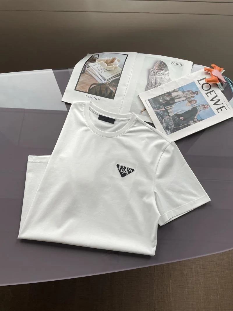 NewStyle Prada T-Shirts 167006
