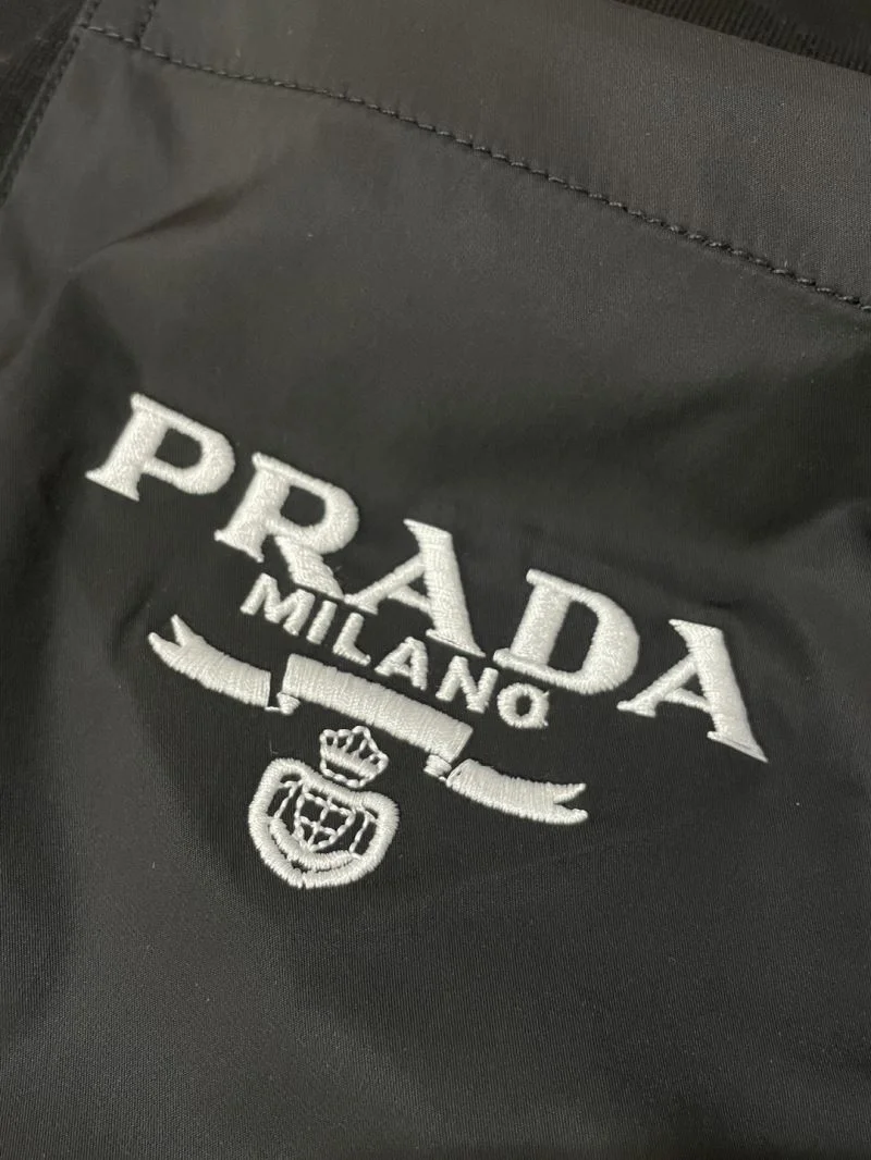 Prada T-Shirts Stylish 167004