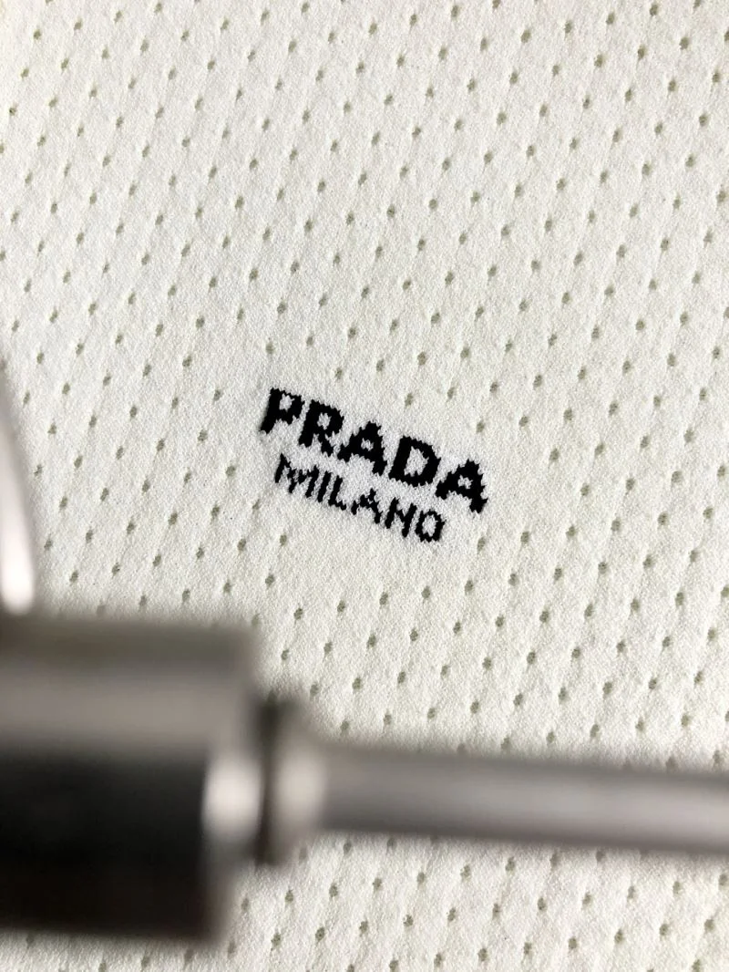 MultiPurpose Prada T-Shirts 167065
