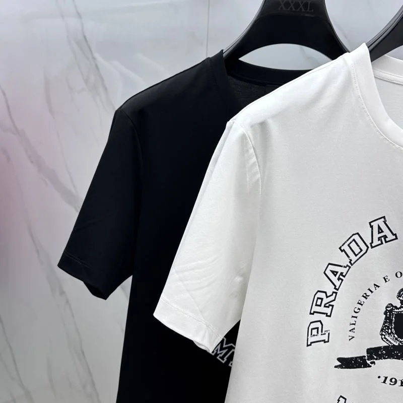 MultiPurpose Prada T-Shirts 166995