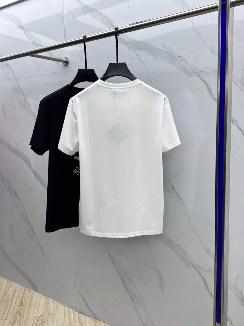 MultiPurpose Prada T-Shirts 166995
